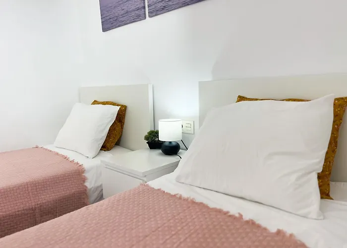 Casa Sol Bristol Sunset Beach
